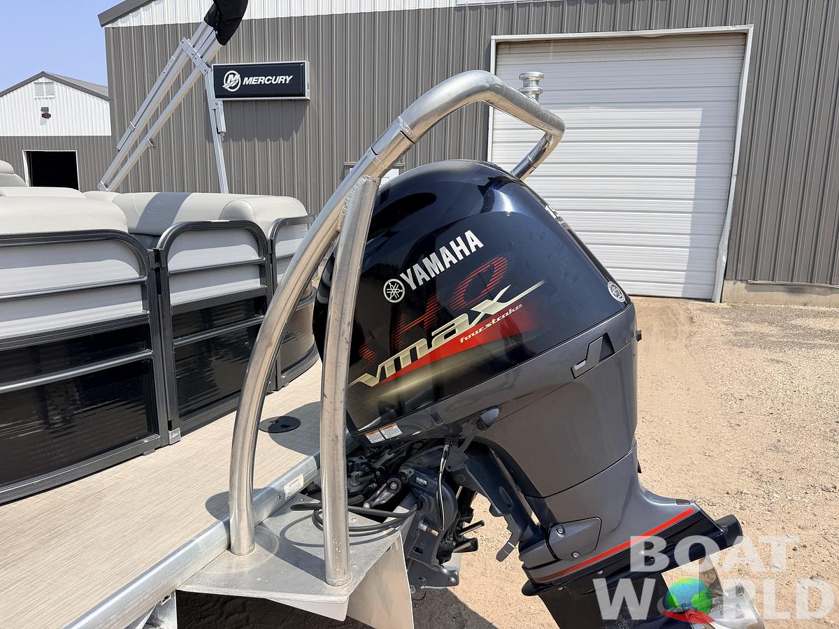 Used 2015 Misty Harbor 220 Cruise & 150HP Yamaha SHO -$29,995