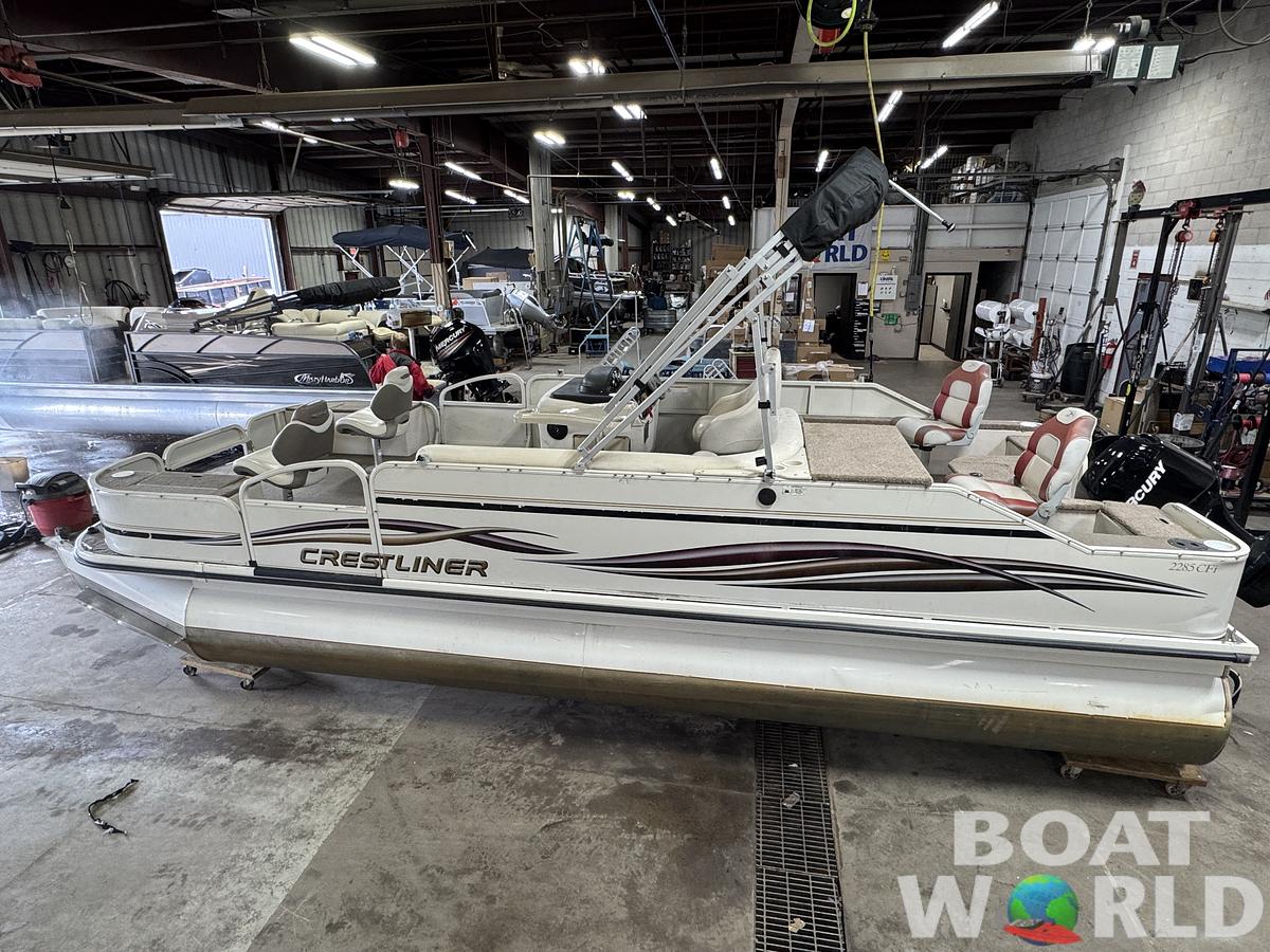 Used 2006 Crestliner 2285 CFI Pontoon