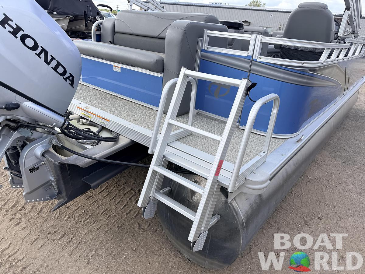 Used 2022 Tahoe Sport 2080 CRB & 100HP Honda 4Stroke -$29,995