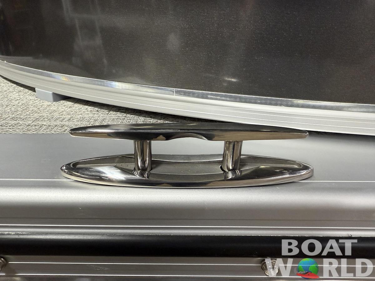 2025 Tahoe Pontoons Cascade 2385 Quad Lounge Shift SS Tritoon & Honda 4-Stroke EFI