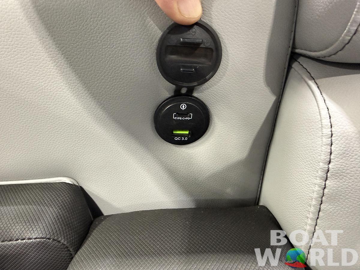 2026 Tahoe Pontoons Sport 2180 Swingback (VRB) 