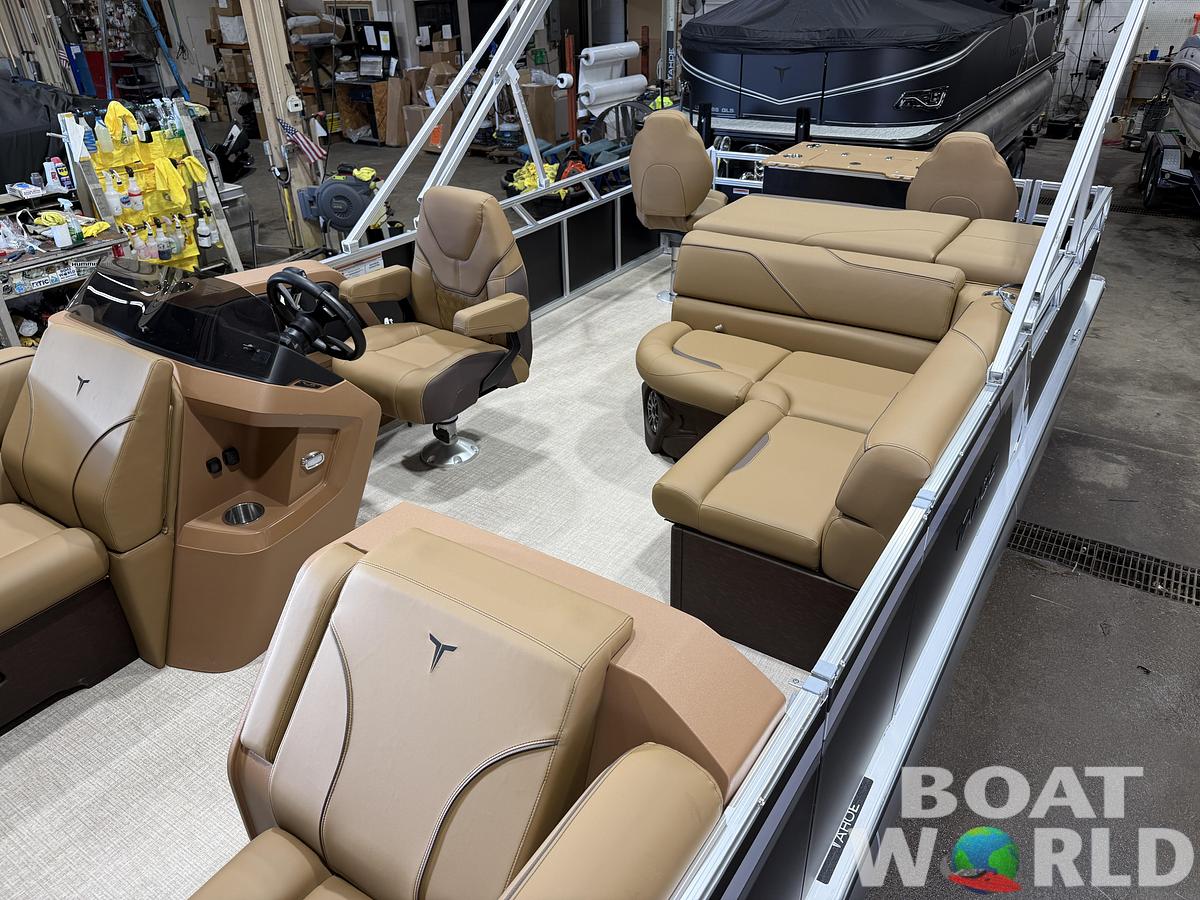 2027 Tahoe Sport Rear Fish 2385 & 4-Stroke $37995