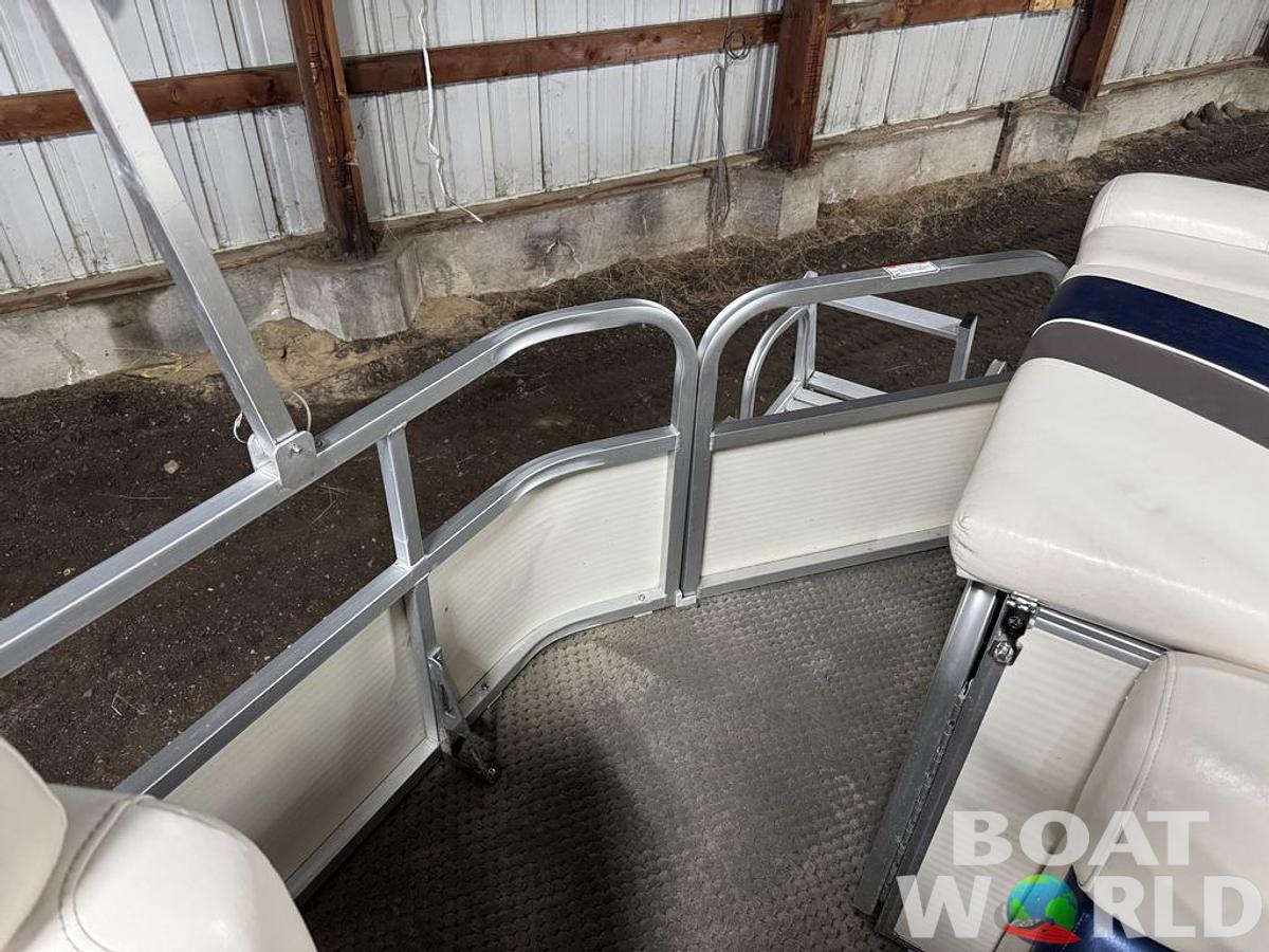 Used 2005 Misty Harbor Boats 2285 GM Pontoon