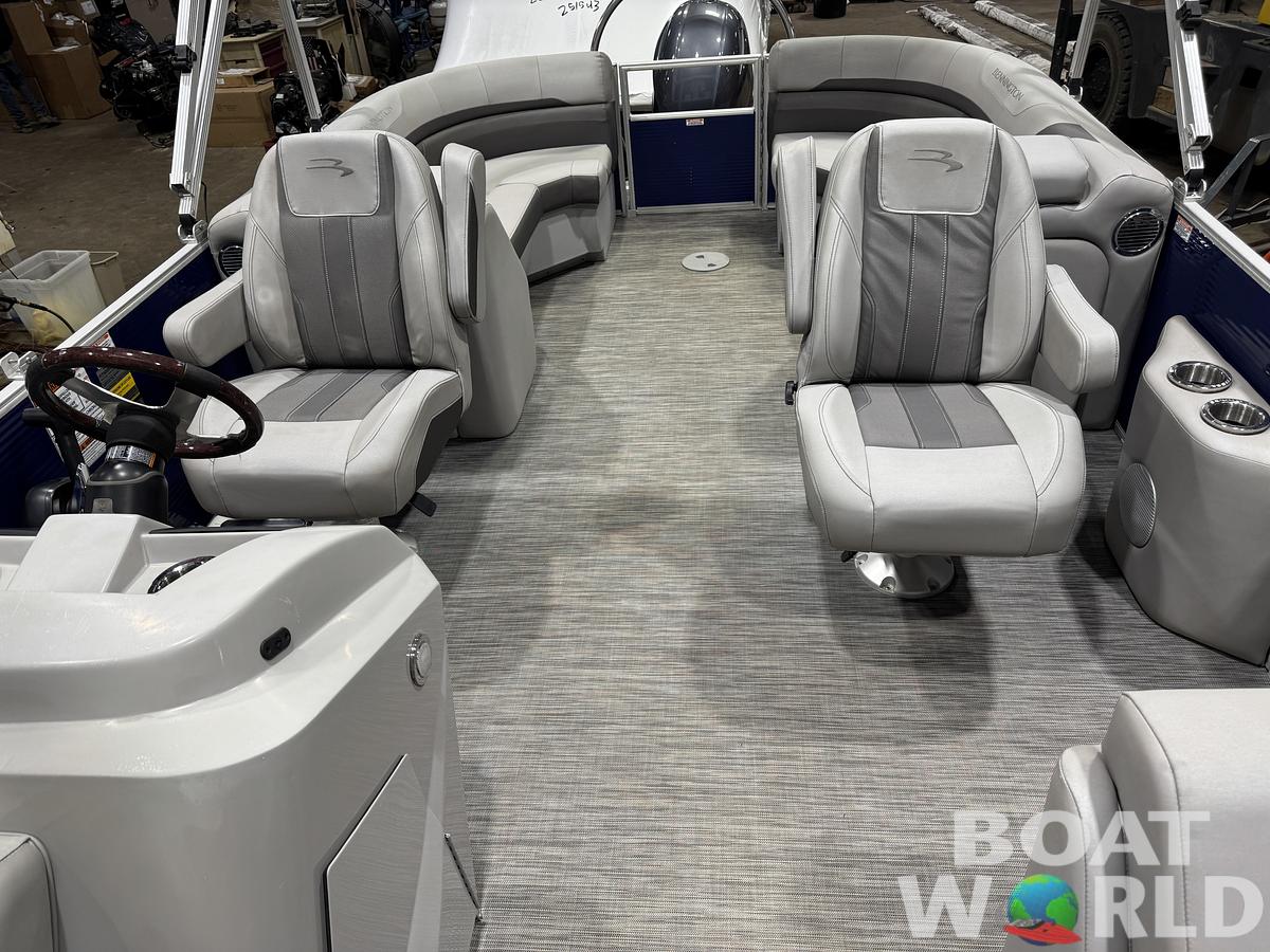 Used 2021 Bennington 22 SX Pontoon