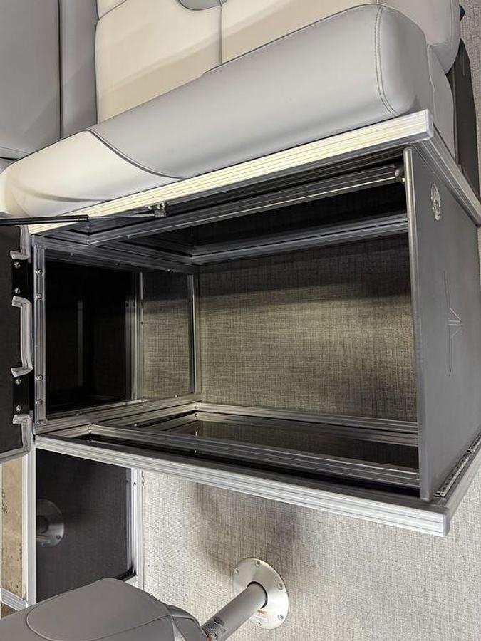 2025 Tahoe Pontoons Sport 2385 Rear Fish & Honda 4-Stroke EFI