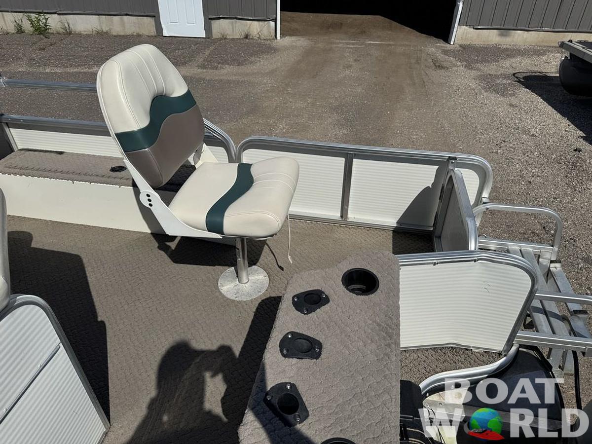 Used 2005 Lowe SunCruiser Trinidad 204