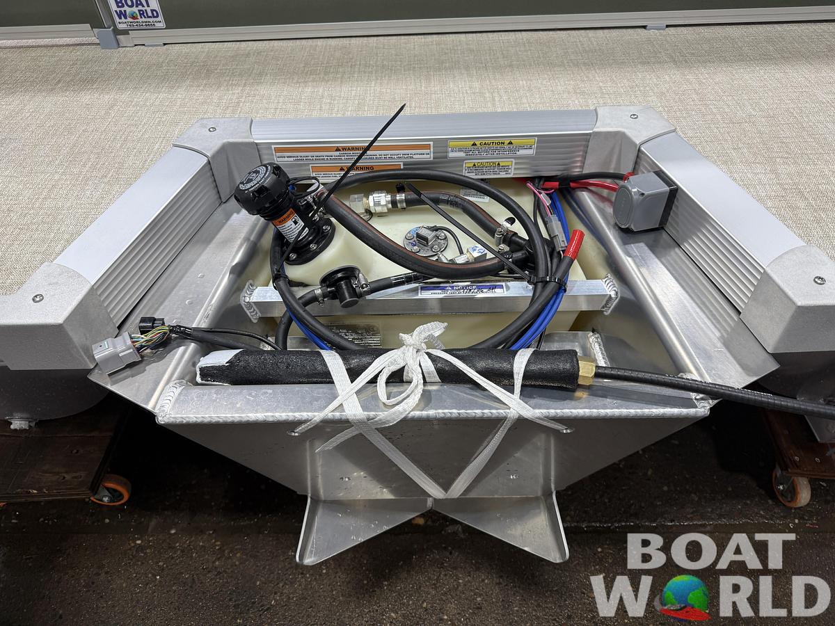 2026 Tahoe Pontoons LTZ 2385 Elite Cruise