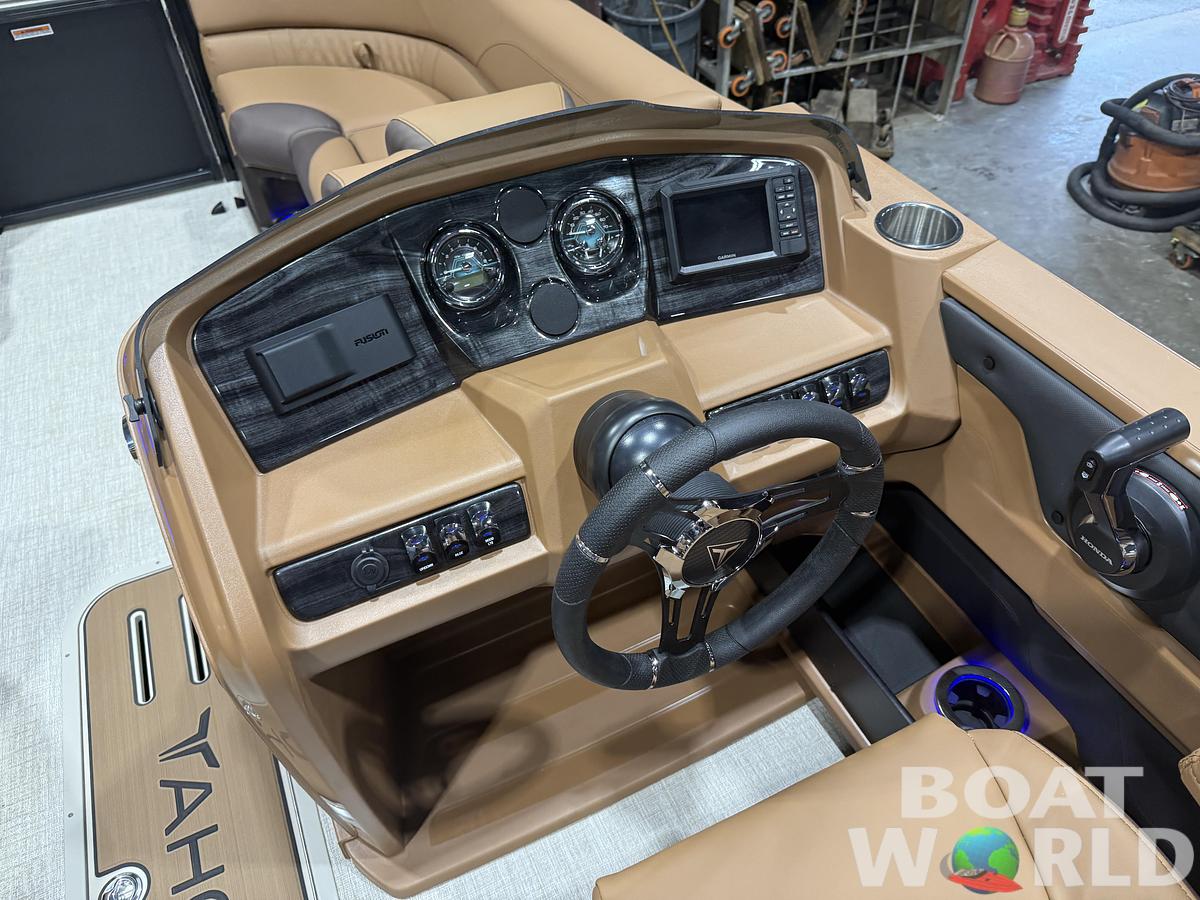 2027 Tahoe LTZ 300HP QLS 2585 Tritoon $71,995