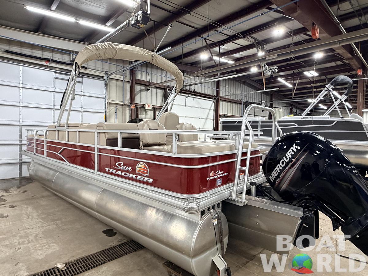 Used 2019 Sun Tracker  Fishin Barge 22 DLX XP3 Tritoon & 150HP Mercury 4Stroke - $39,995