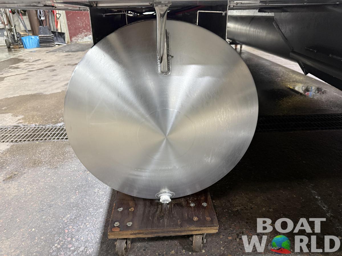 2026 Tahoe Pontoons LTZ 2385 Quad Lounge 