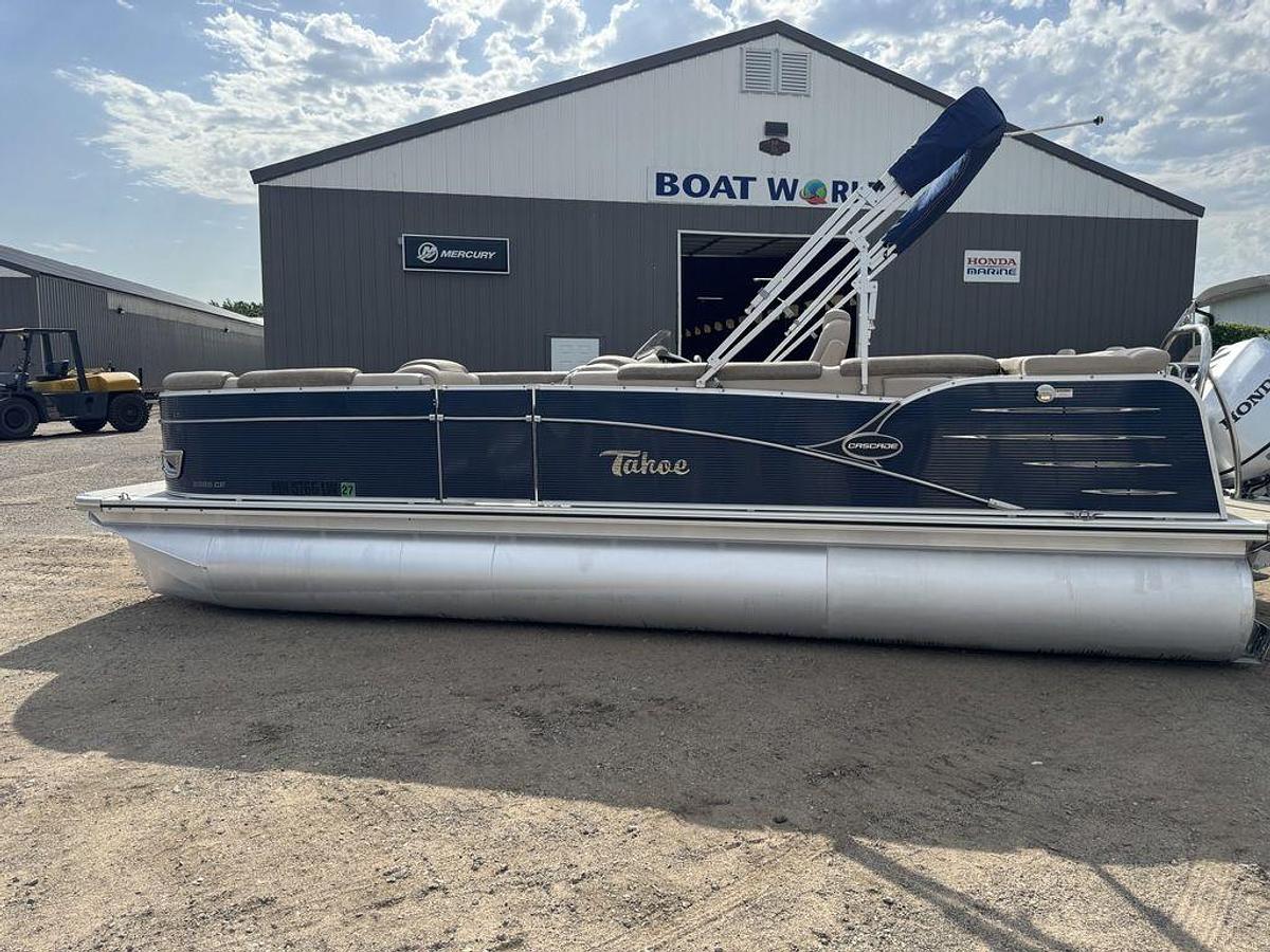 Used 2019 Tahoe Pontoons Cascade 2385 Cruise Pontoon