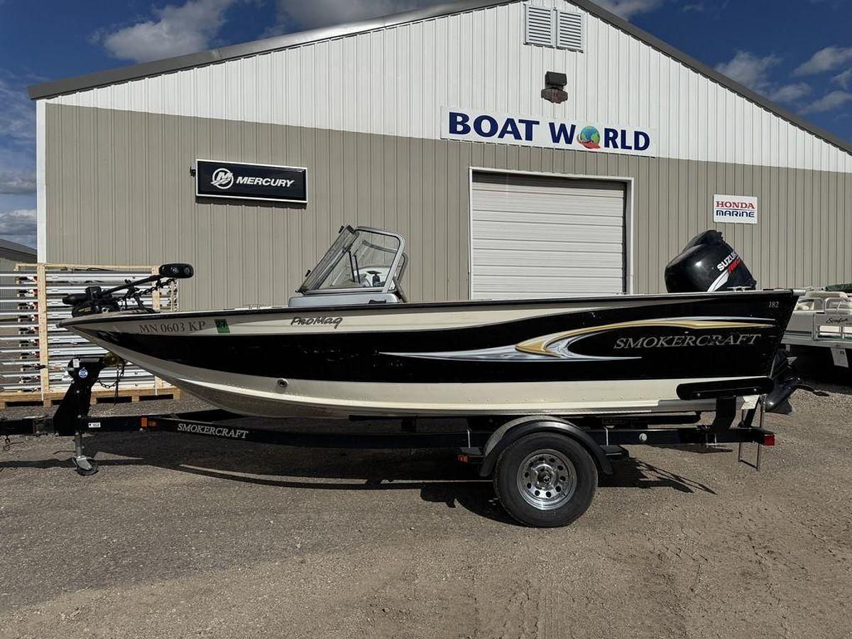 Used 2010 Smoker Craft Pro Mag 182