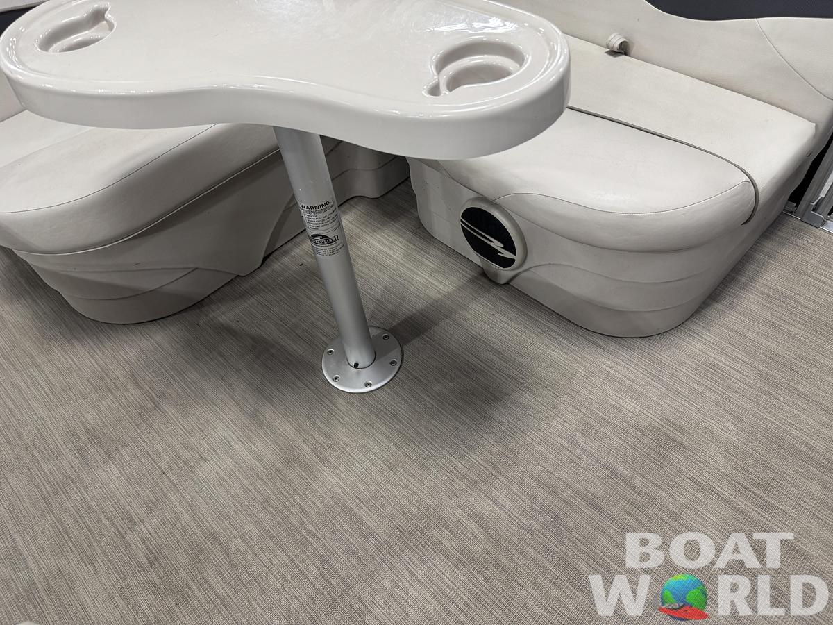 Used 2017 Bennington  22 SS Pontoon with 90HP Yamaha Fourstroke EFI