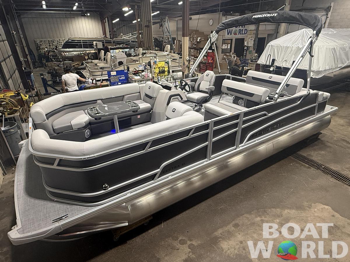 2026 Princecraft Vectra 23 RL Dinette Swingback Pontoon