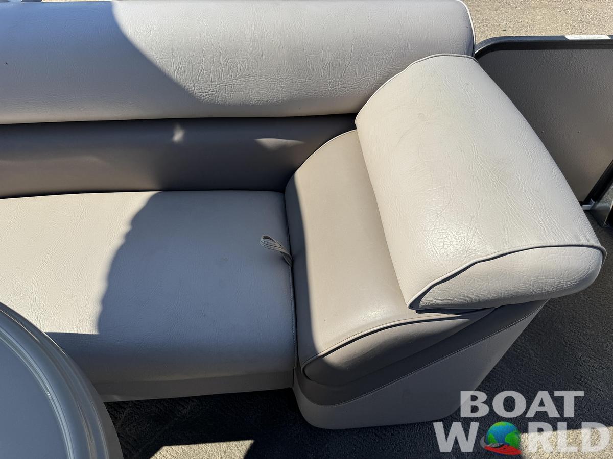 Used 2011 Premier 201 Gemini Fish 'n Cruise Pontoon