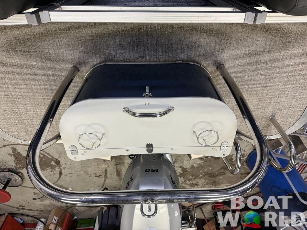 Used 2022 Tahoe Pontoons LTZ 2385 Quad Lounge Tritoon Pontoon & Honda 4-Stroke EFI