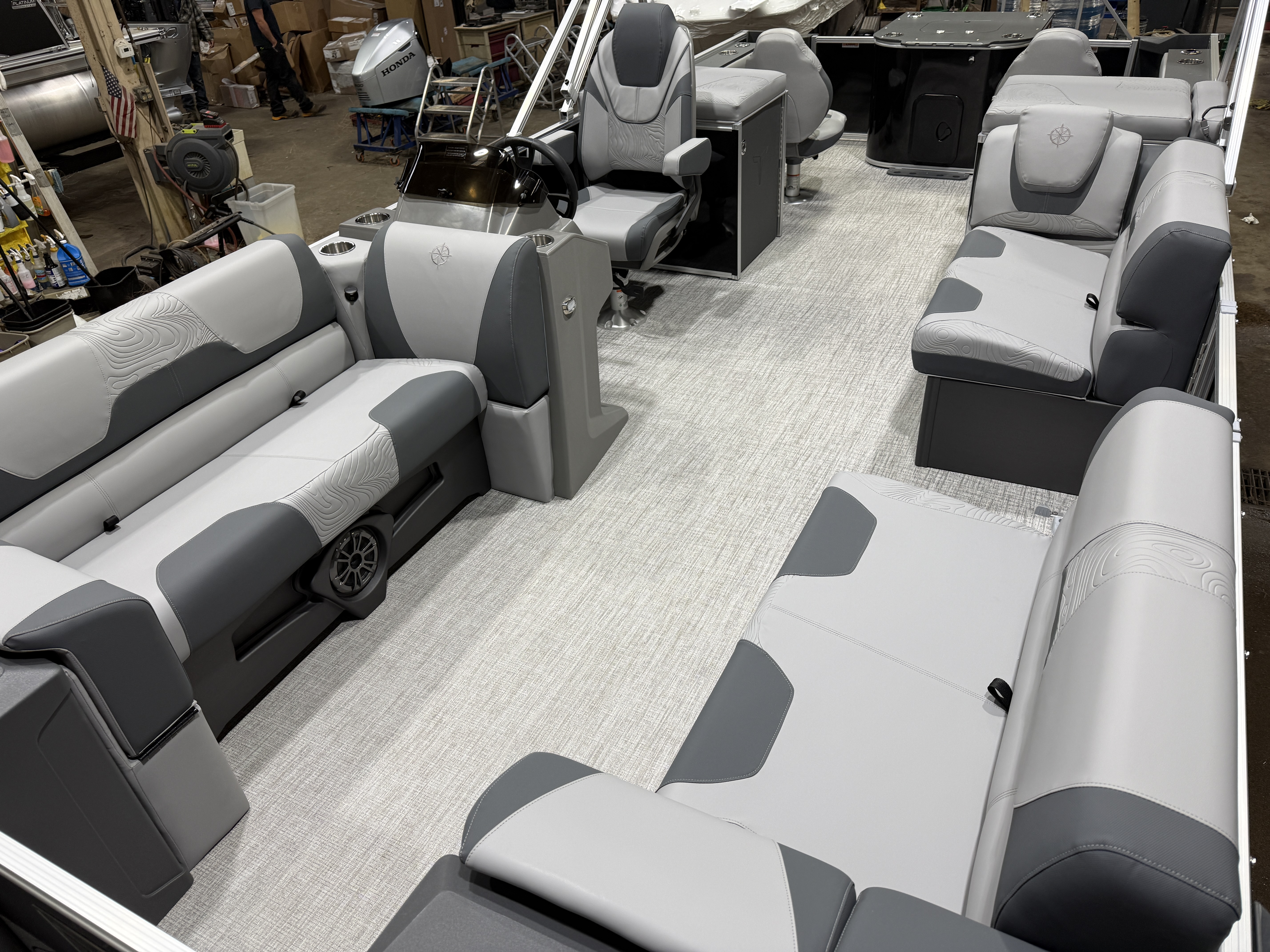 2026 Tahoe Pontoons GEOfish 2385 Rear Fish 