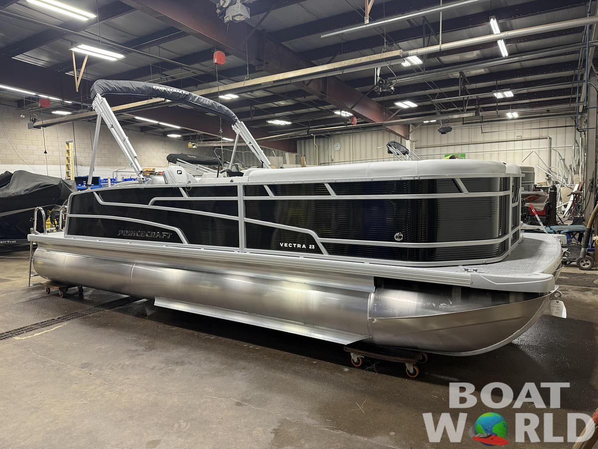 2026 Princecraft Vectra 23 RL Long Lounge Swingback Tritoon 