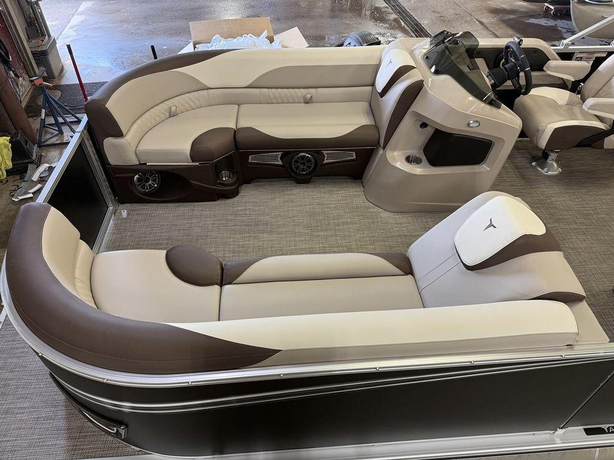 2025 Tahoe Pontoons LTZ 2385 Elite Cruise & Honda 4-Stroke EFI