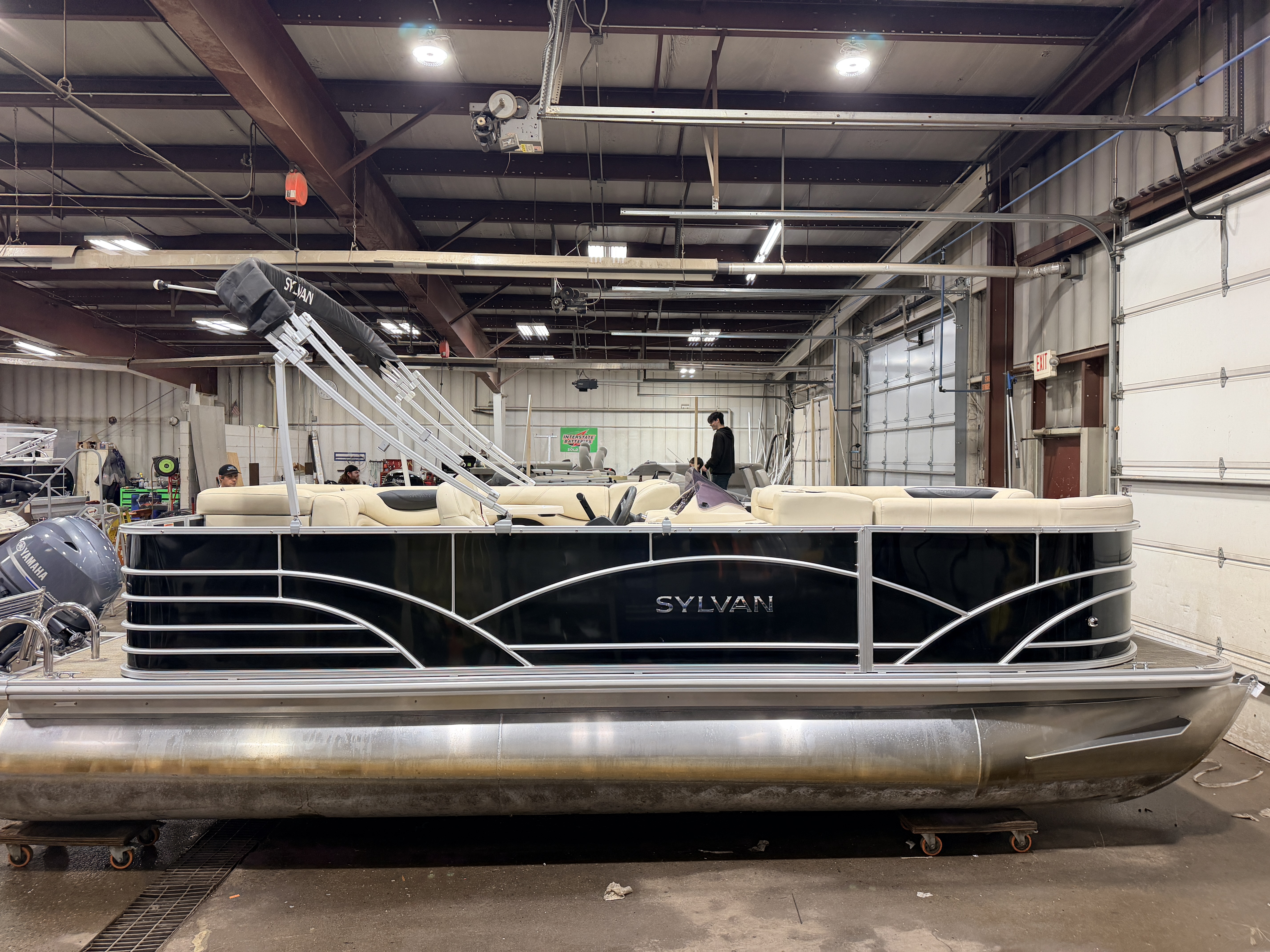 Used 2019 Sylvan Mirage 820 Cruise & 50HP Yamaha 4Stroke