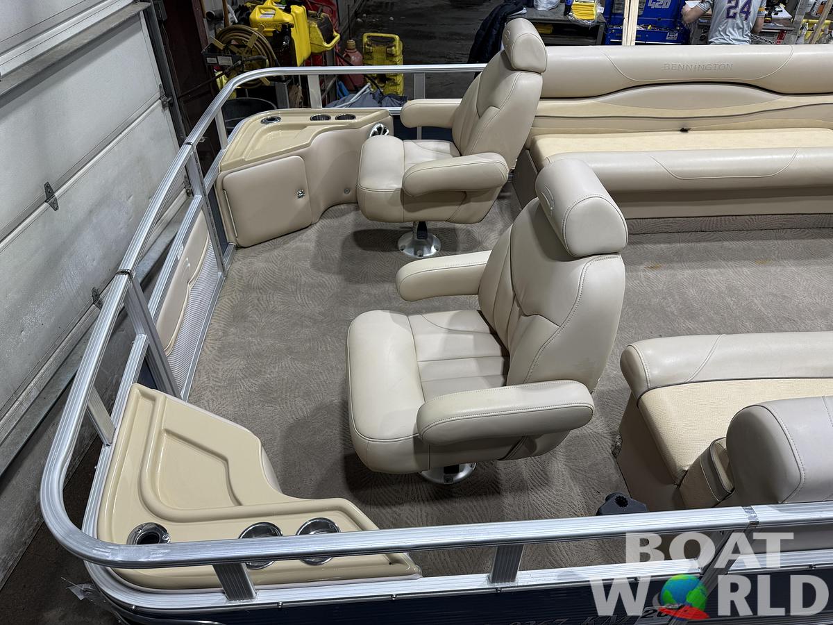 Used 2009 Bennington 2577 Cruise Pontoon