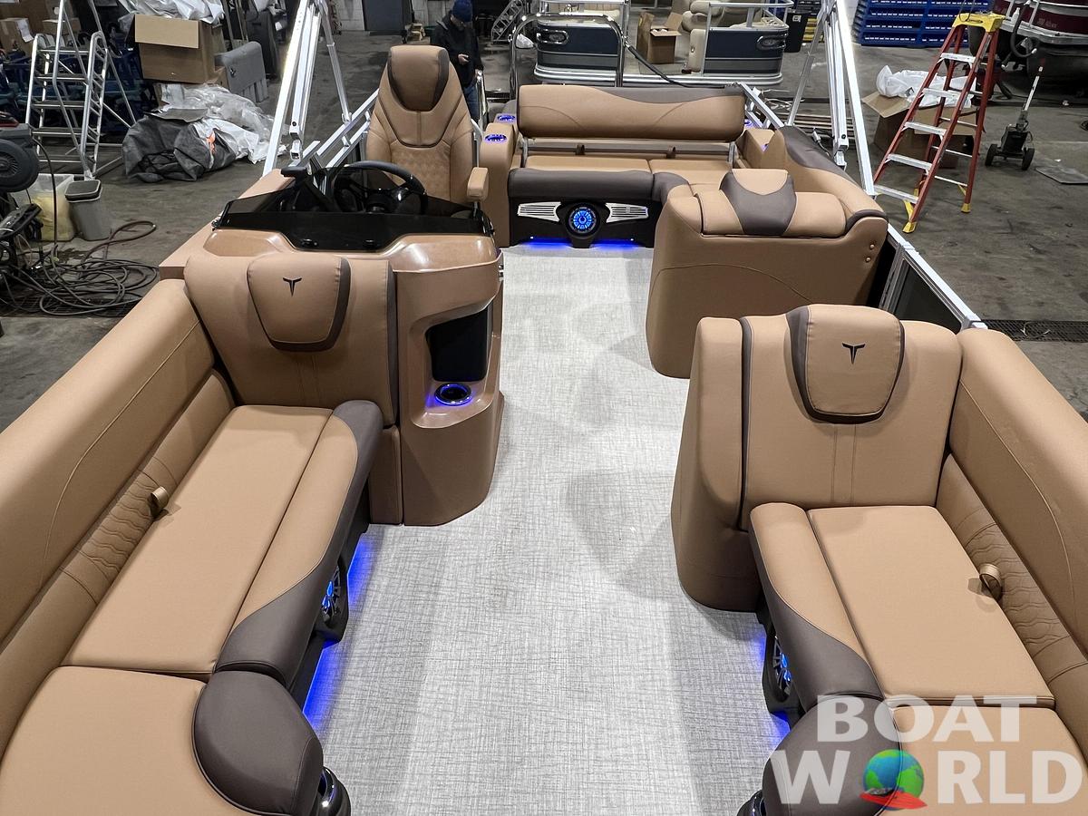 2026 Tahoe Pontoons LTZ 2385 Swingback (VRB) Tritoon
