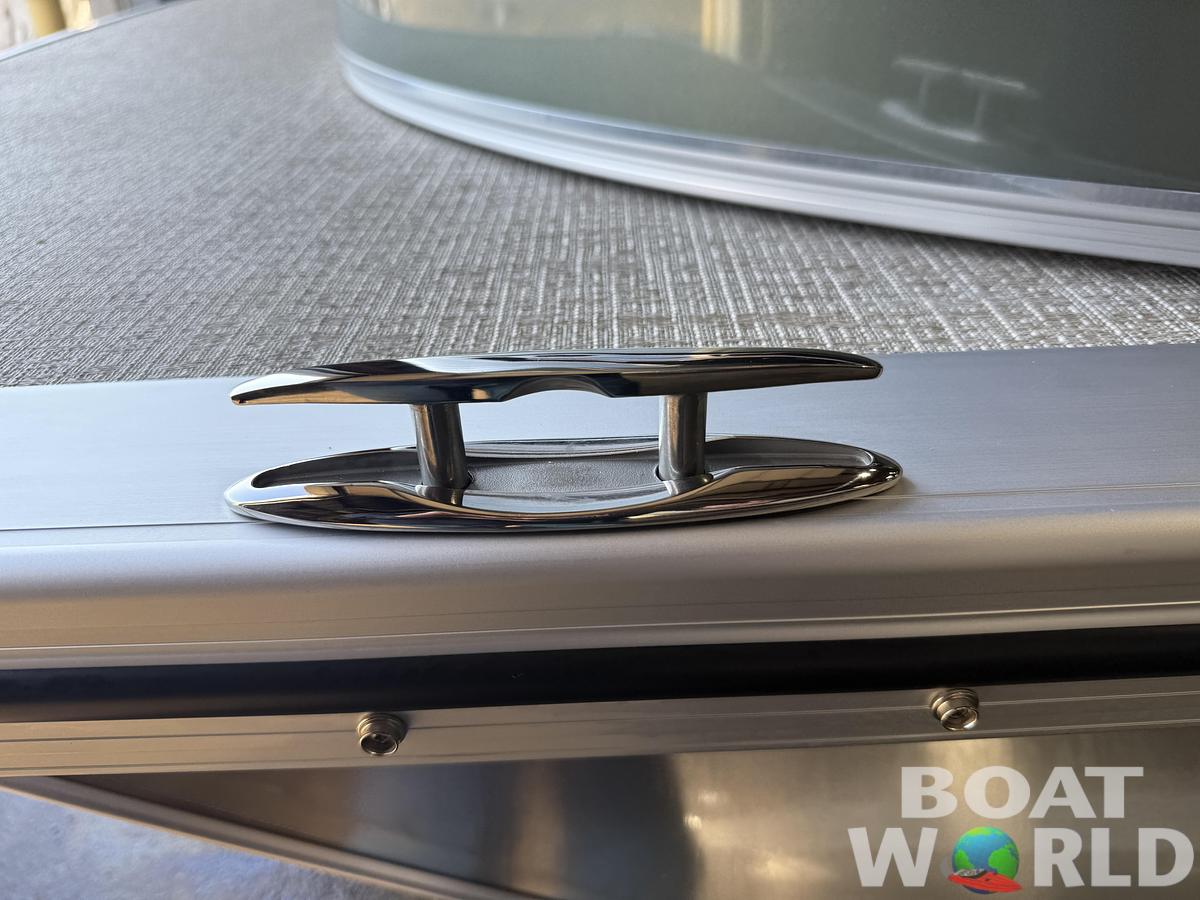 2026 Tahoe Pontoons LTZ 2385 Quad Lounge 