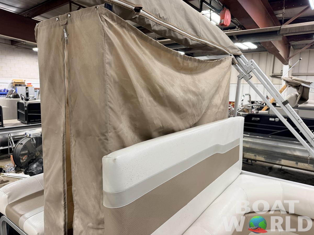 Used 2004 Northwood 2023 Reitta & 40HP Mercury 4Stroke -$