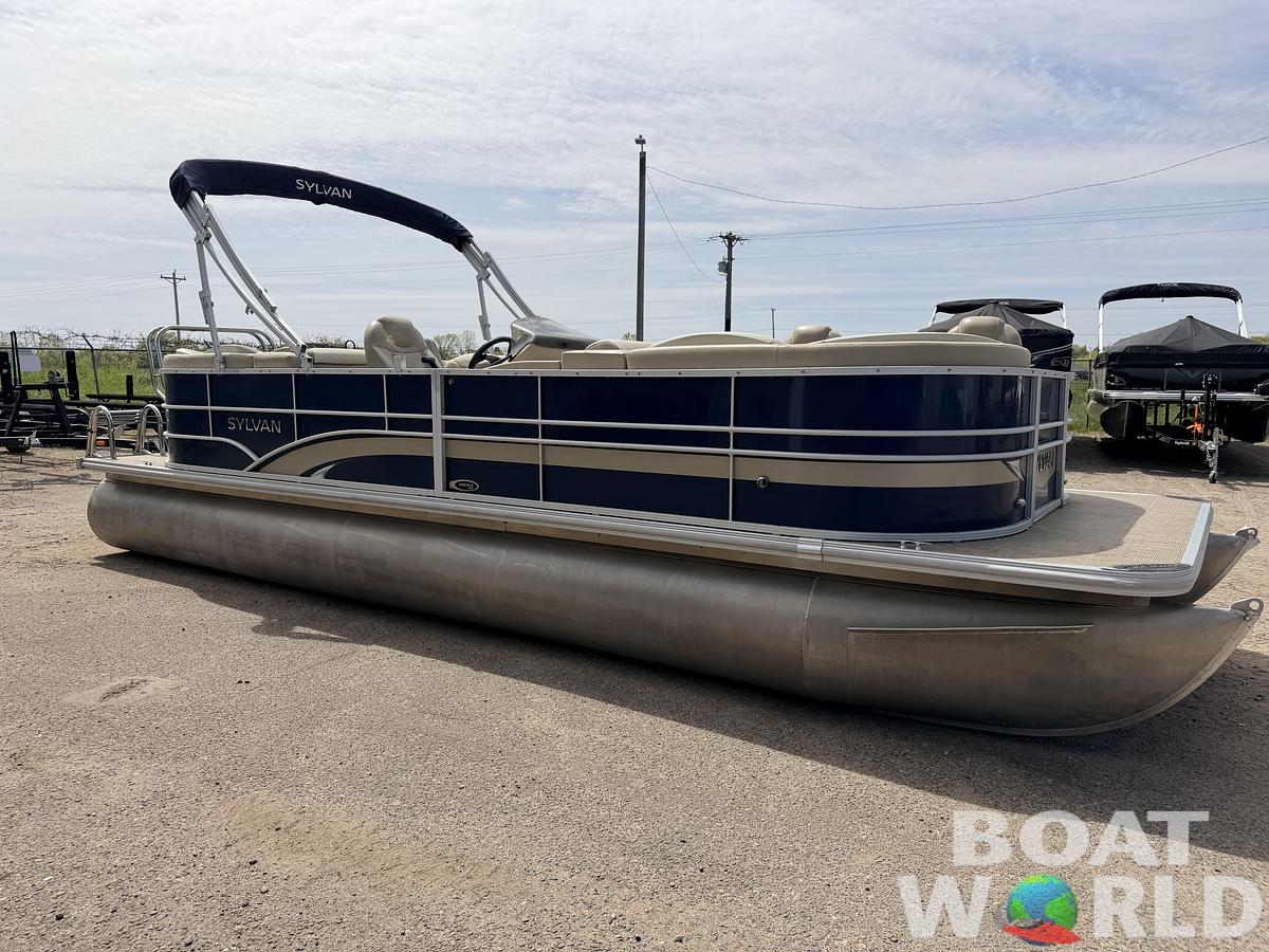 Used 2016 Sylvan Mirage 8524 LE & 150HP Mercury 4Stroke - $29,995