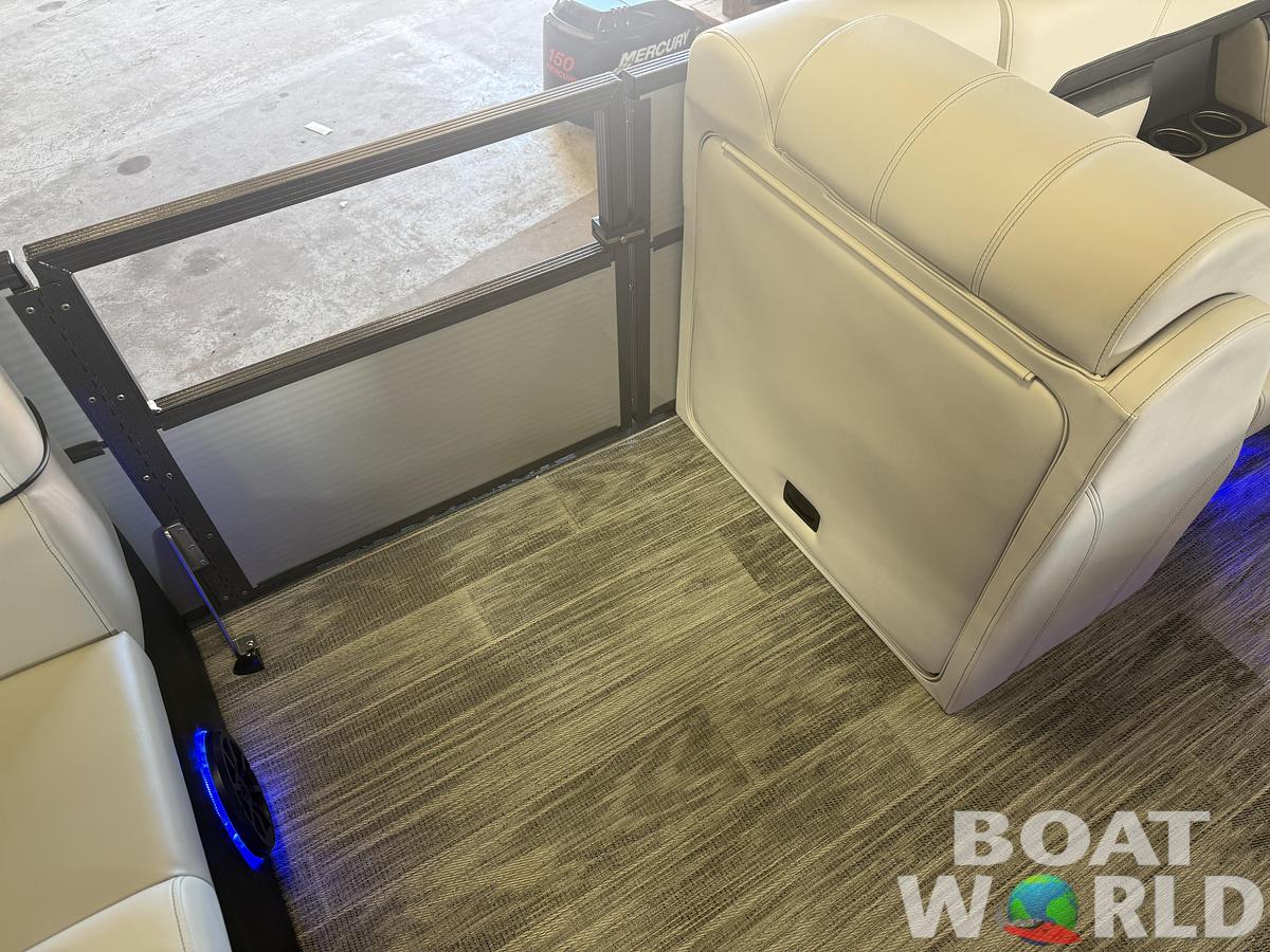 2026 Montego Bay 8522 Fish & Cruise Deluxe 