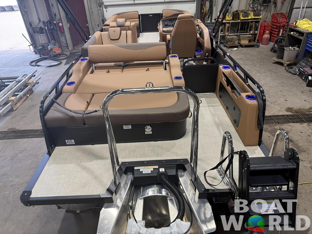 2027 Tahoe LTZ 300HP VRB 2585 Swingback Tritoon $74,995