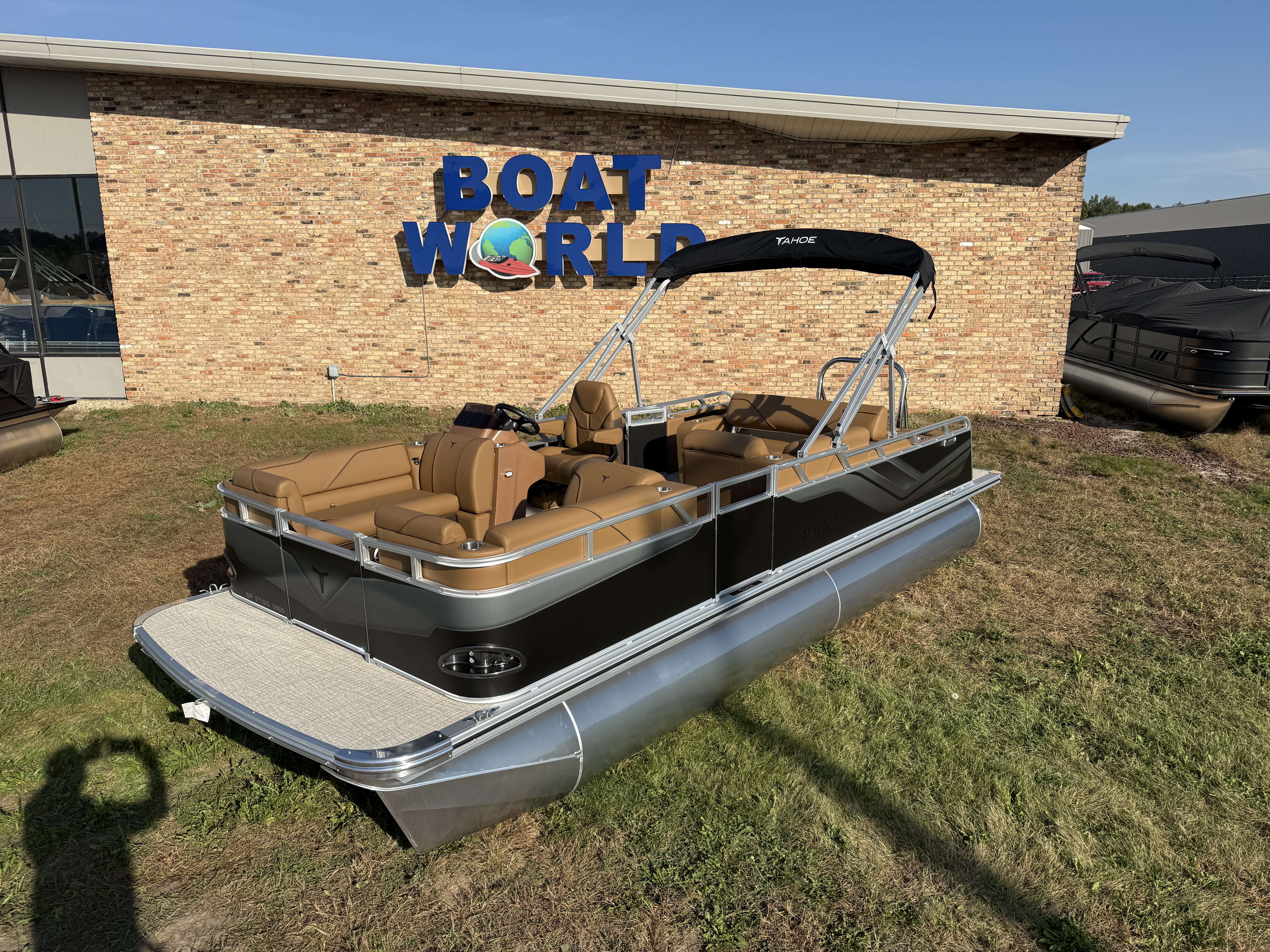2027 Tahoe Sport VRB 2180 Swingback $31995