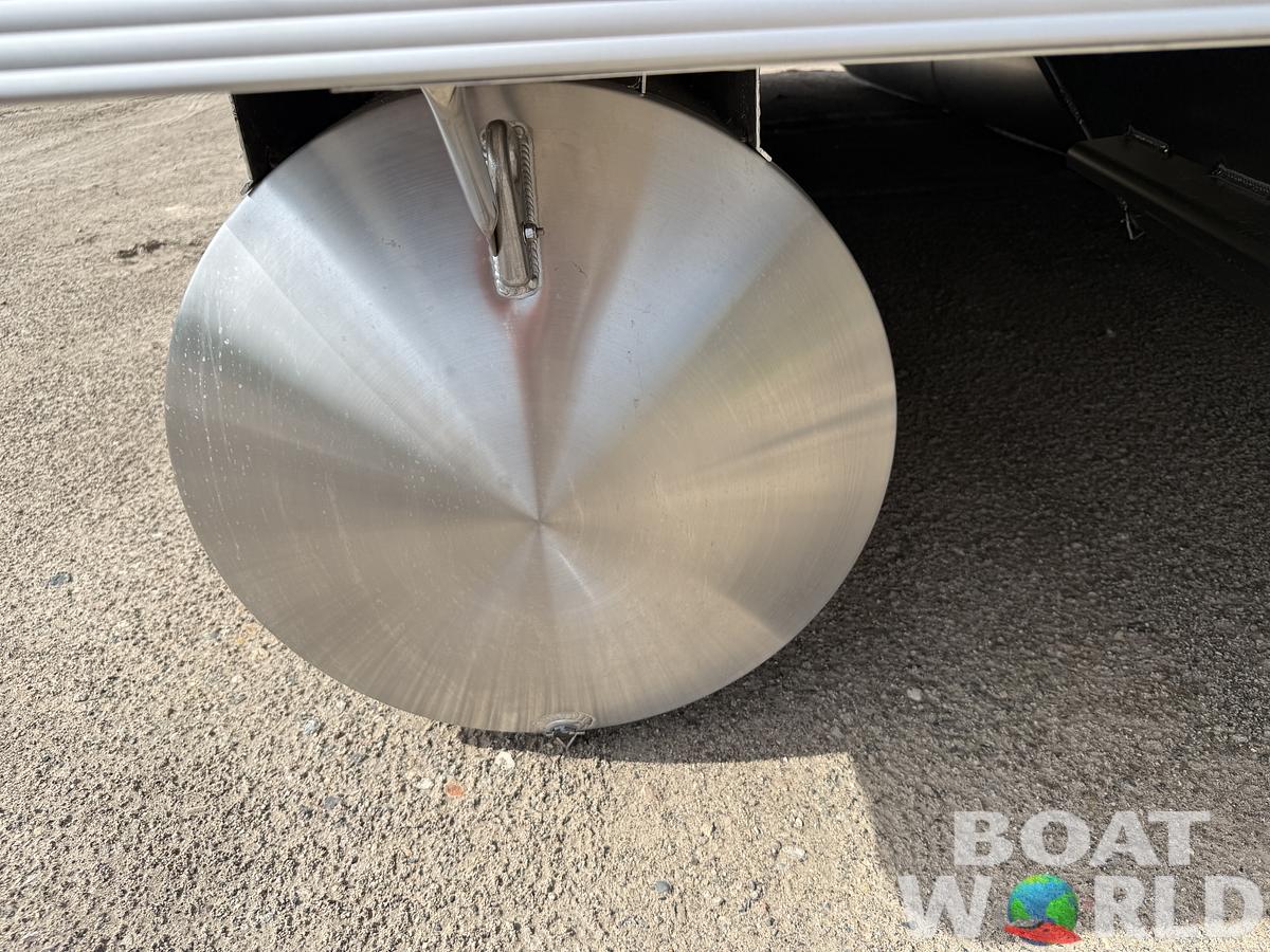 2025 Tahoe Pontoons LTZ 2385 Swingback (VRB) & Honda 4-Stroke EFI