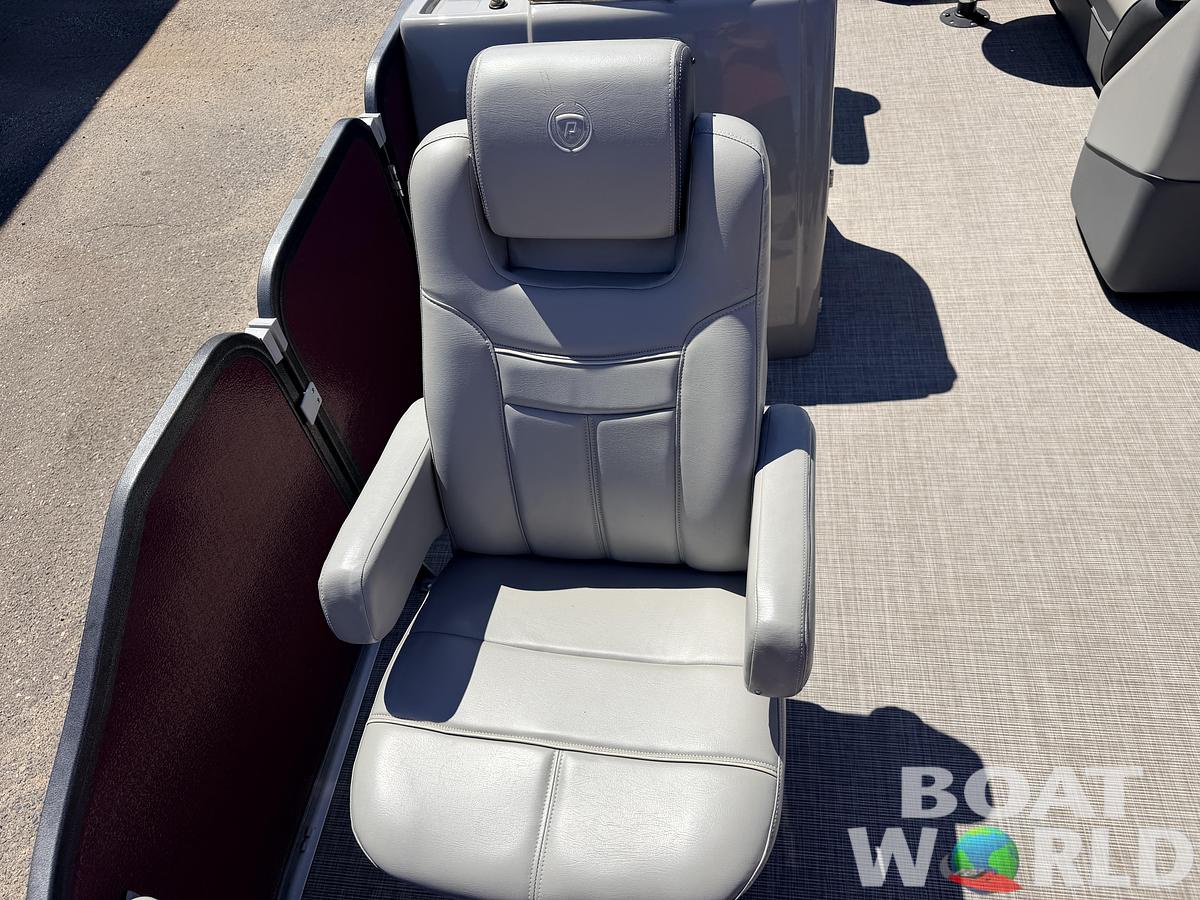 Used 2016 Premier 220 Explorer