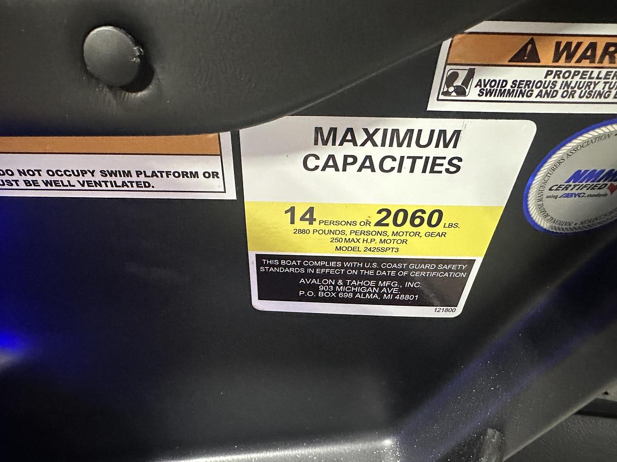 2025 Tahoe Pontoons Cascade 2385 Elite Tritoon & 225HP