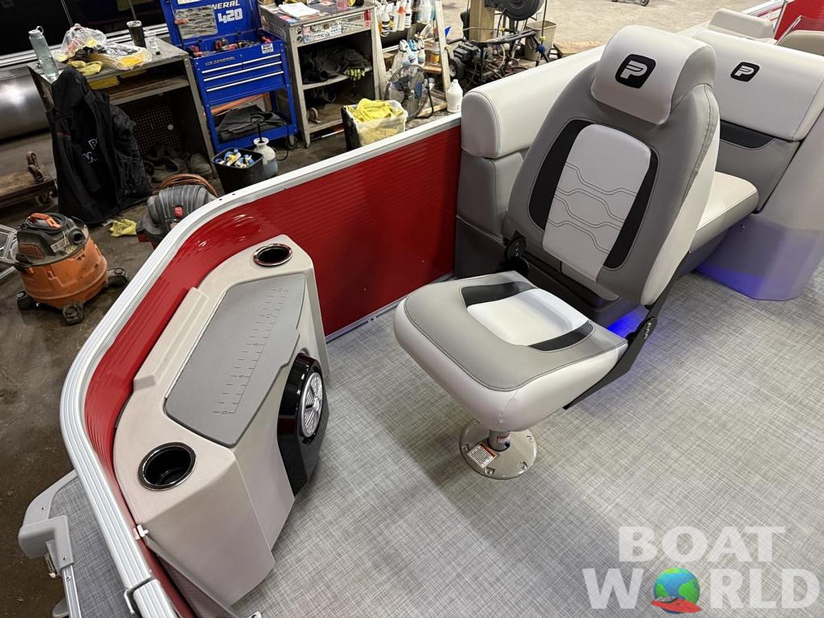 2025 Princecraft 21 Sportfisher 2-S Pontoon & Mercury 4-Stroke EFI