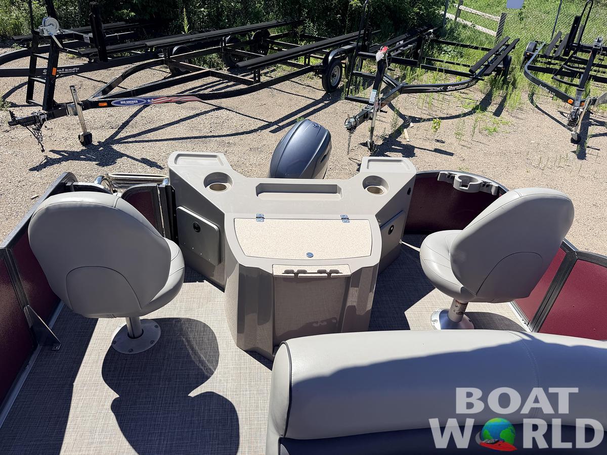 Used 2016 Premier 220 Explorer