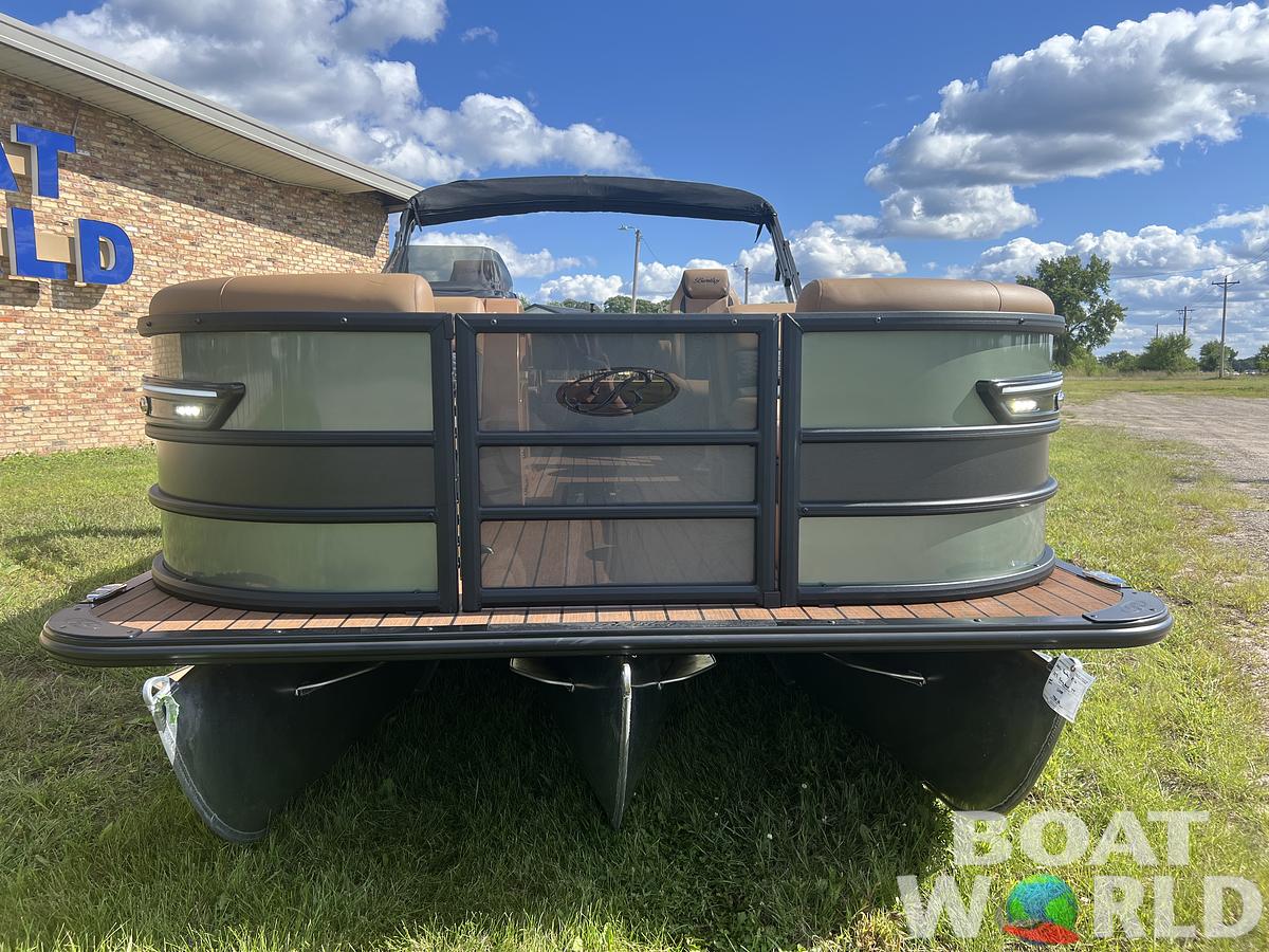 2026 Bentley Pontoons Elite 223 Swingback Tritoon