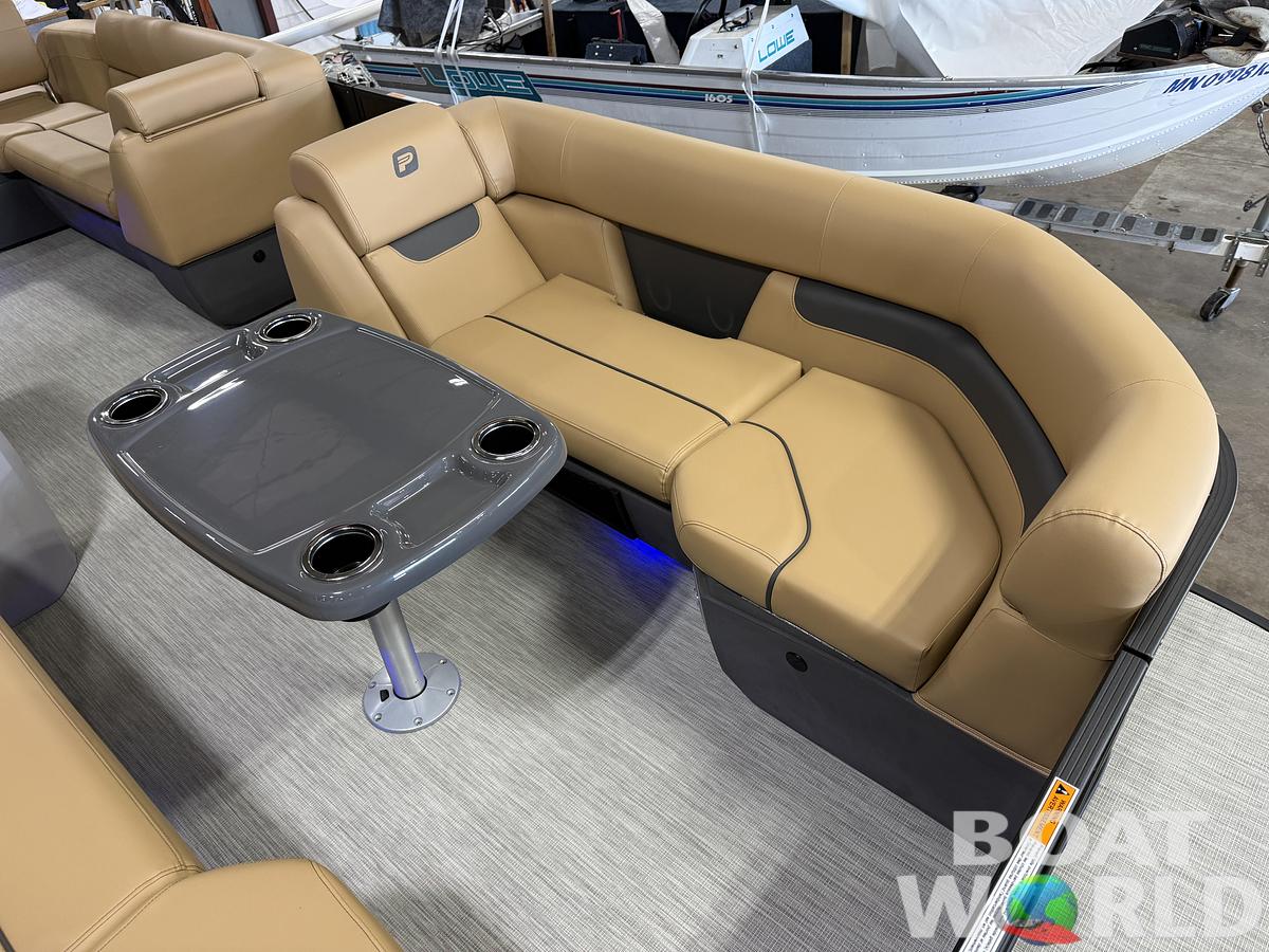 2027 Princecraft Vectra 23 RL SS Swingback Pontoon $36995