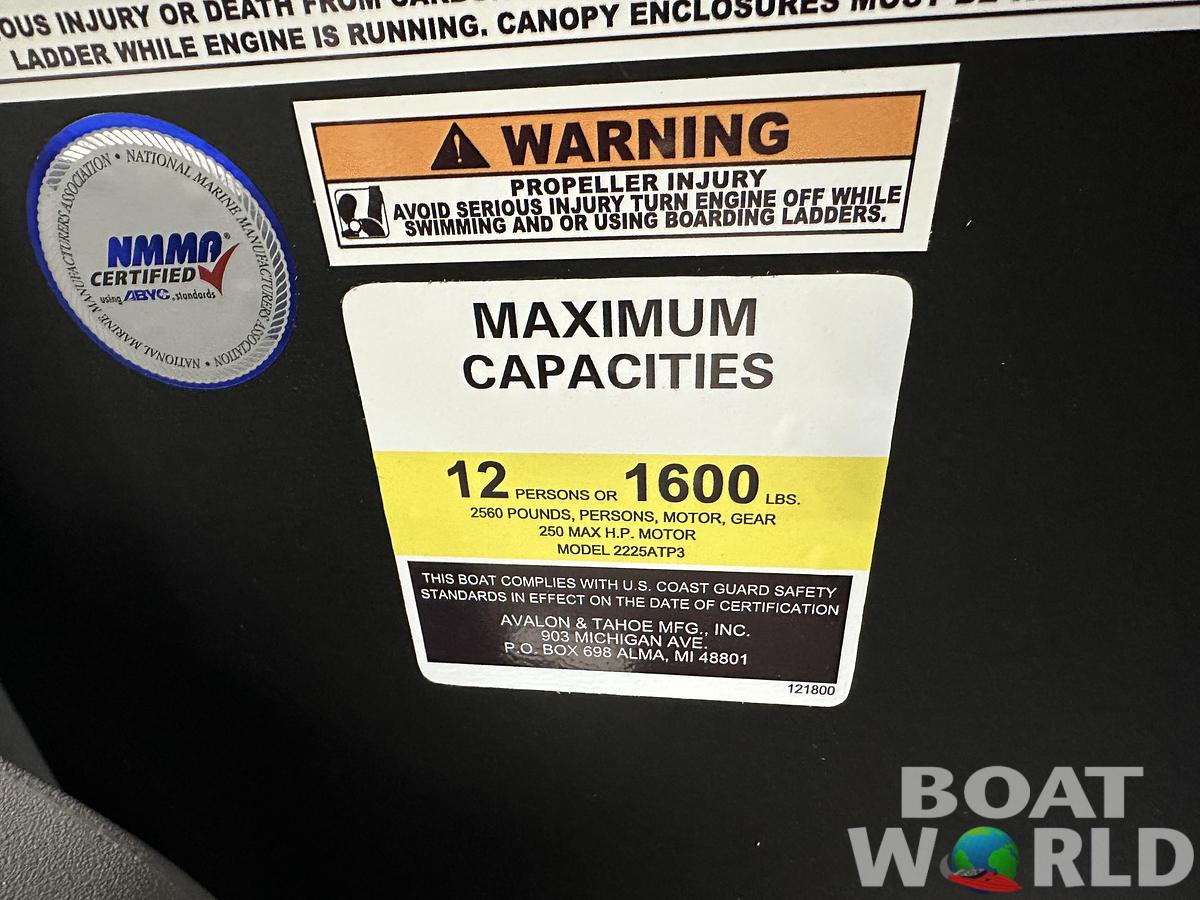 2025 Tahoe Pontoons LTZ 2385 Quad Lounge Tritoon & Honda 4-Stroke EFI