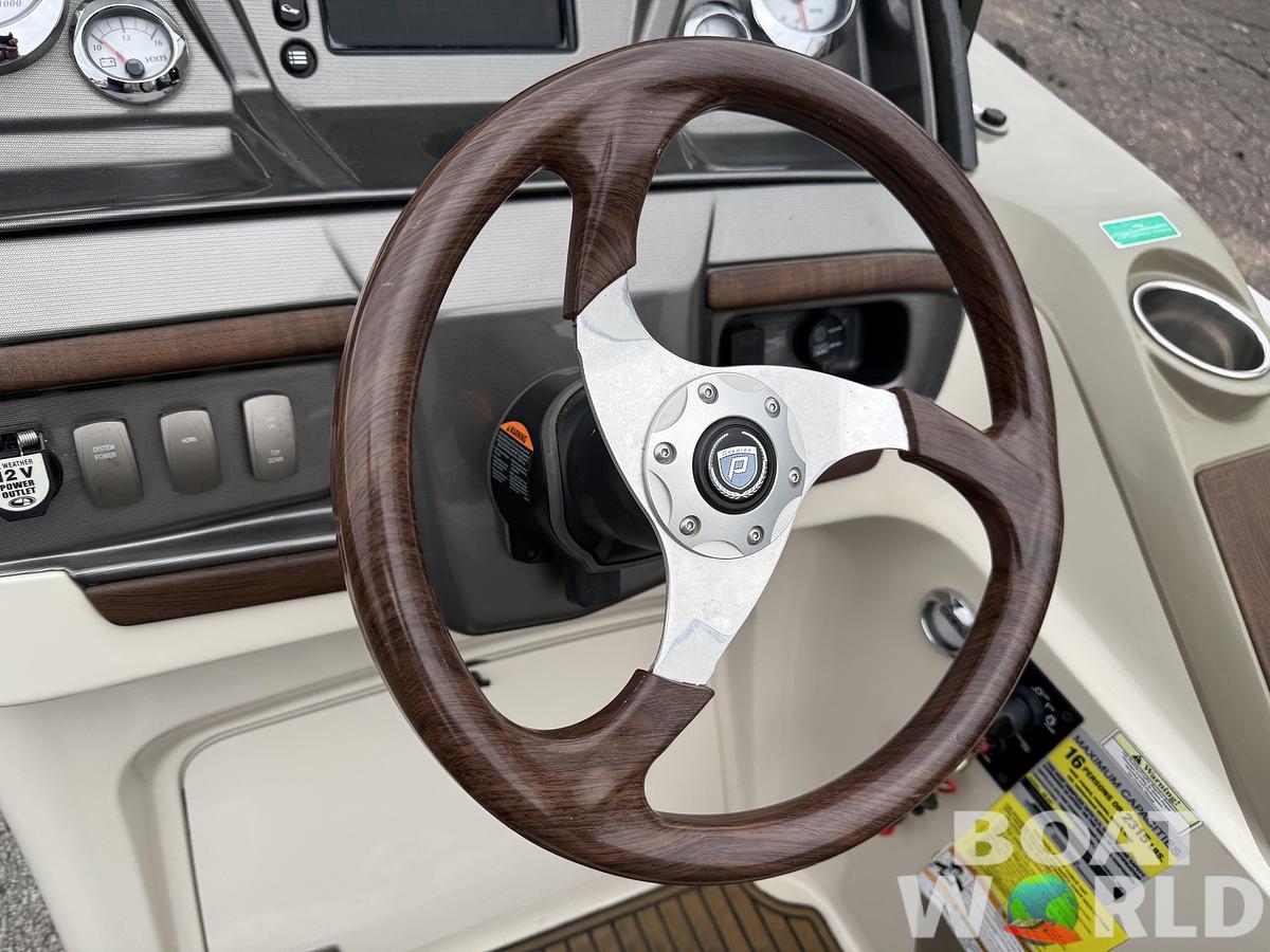 Used 2013 Premier 250 Intrigue Pontoon with 140HP Suzuki Fourstroke EFI