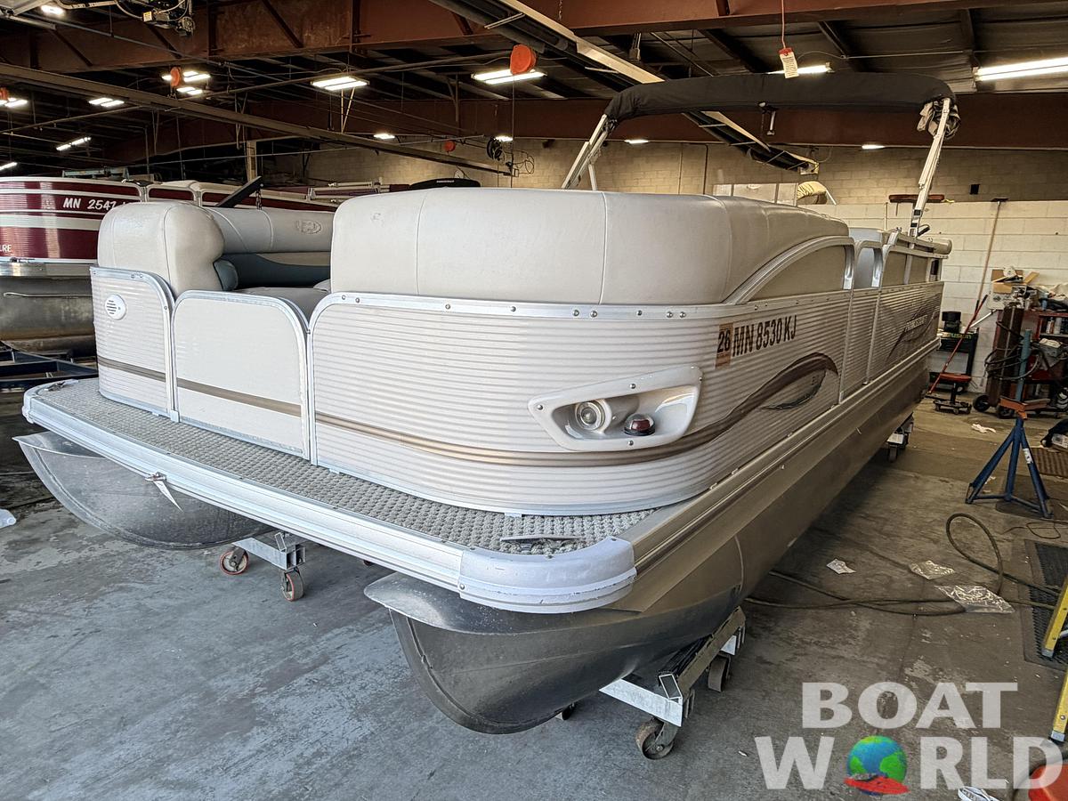 Used 2007 Princecraft  20 Versailles Pontoon & 60HP Mercury 4Stroke - $14,995