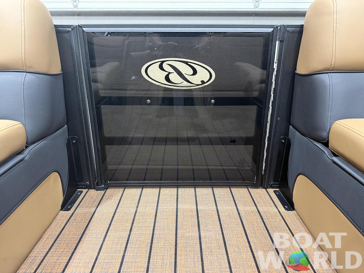 2026 Bentley Elite 223 Quad Swingback QSB Tritoon $64995