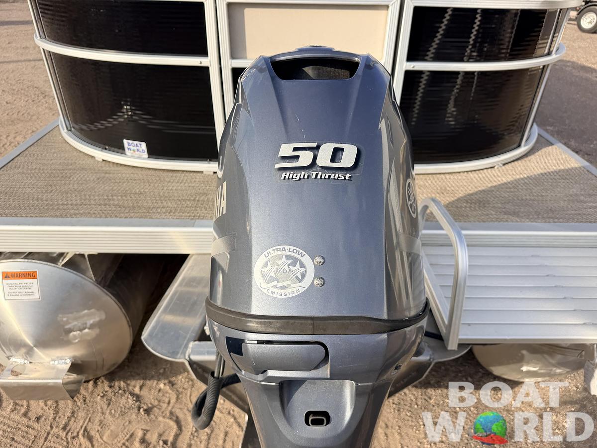 Used 2018 Bennington 20 SSRX & 50HP Yamaha 4 Stroke -$24,995