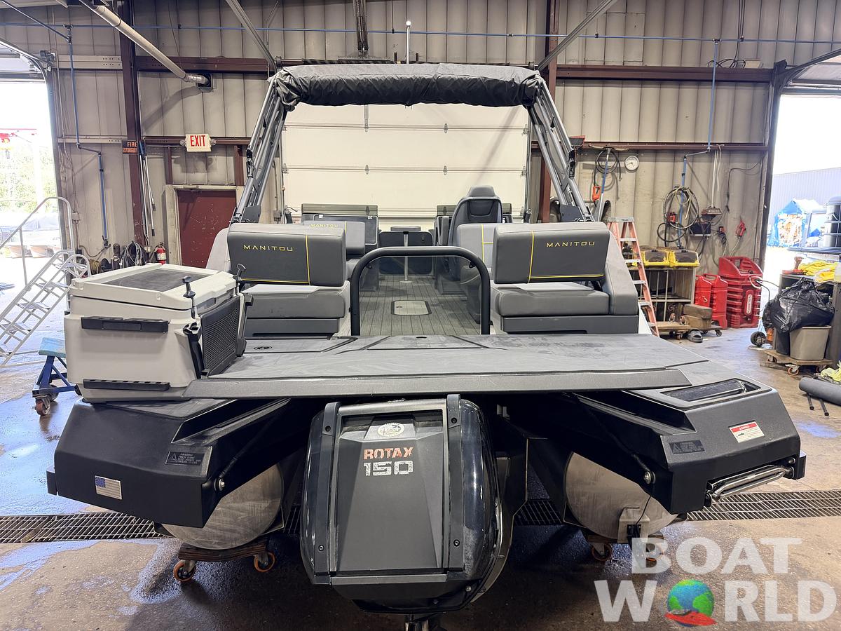 Used 2023 Manitou 220 Explore Tritoon & 150HP Rotax -$39,995