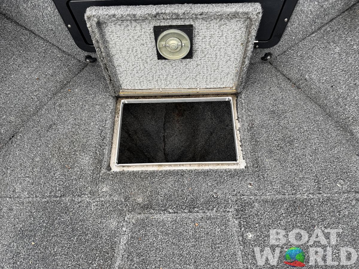 Used 2000 Lund 1850 Tyee Gran Sport