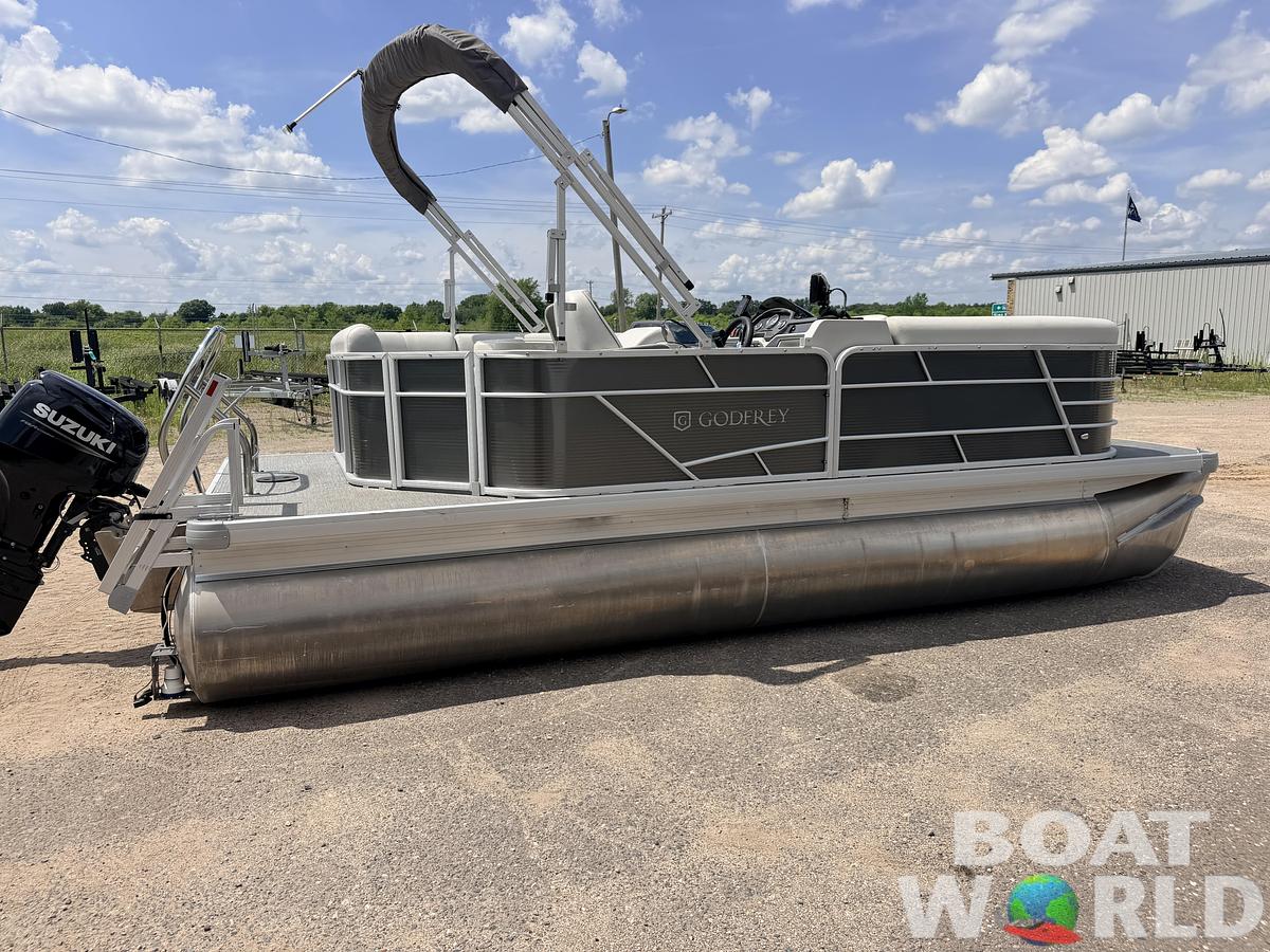Used 2023 Sweetwater 2086 Cruise & 60HP Suzuki 4Stroke -$25,995