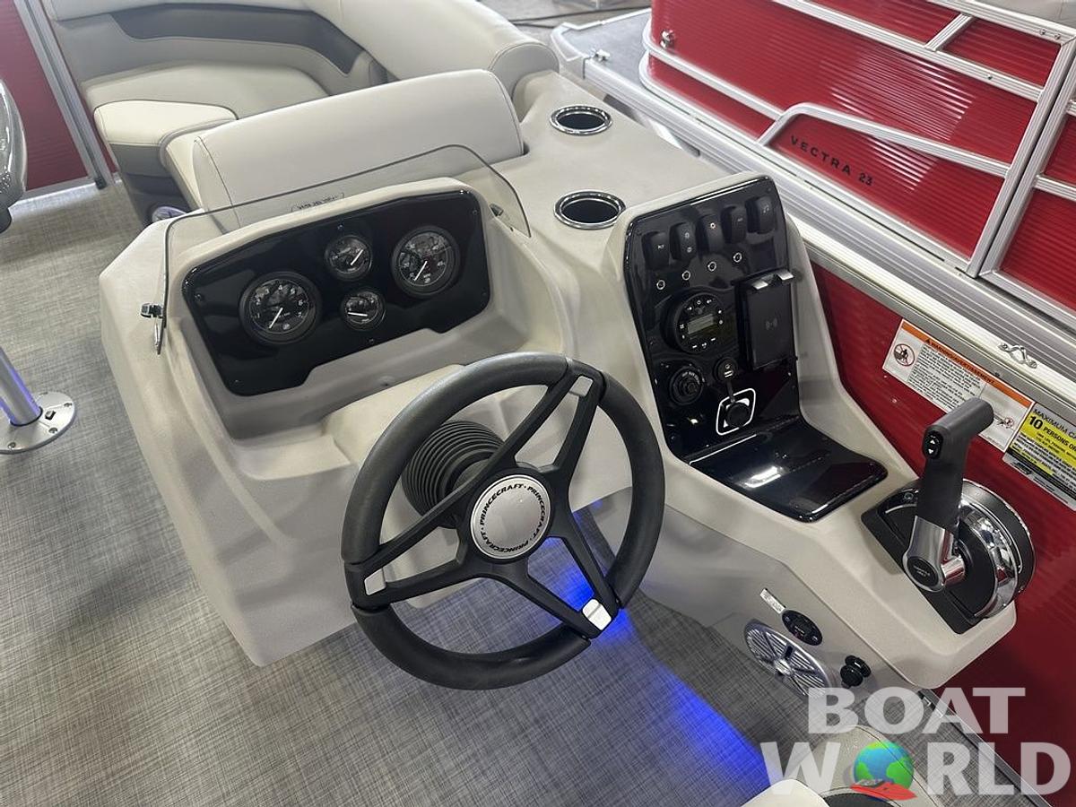 2025 Princecraft Vectra 21 RL Swingback Lounge Pontoon & Mercury 4-Stroke EFI