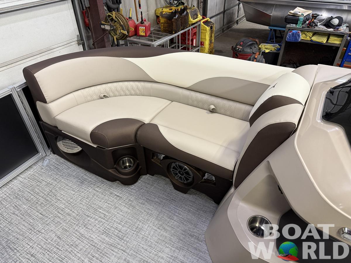 2025 Tahoe Pontoons LTZ 2385 Swingback (VRL) & Honda 4-Stroke EFI