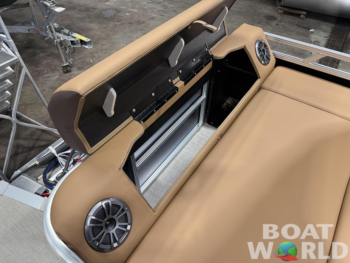 2026 Tahoe Pontoons LTZ 2385 Swingback (VRL) 